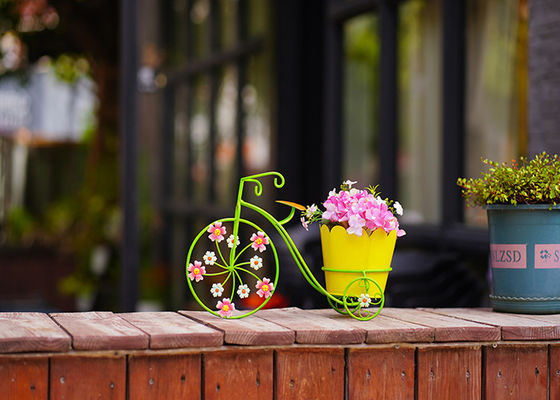Multiple Design Metal Garden Pot Home Furnishings Customizable
