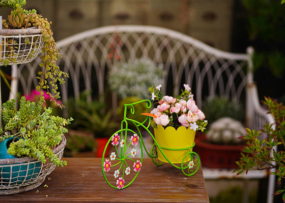 Multiple Design Metal Garden Pot Home Furnishings Customizable